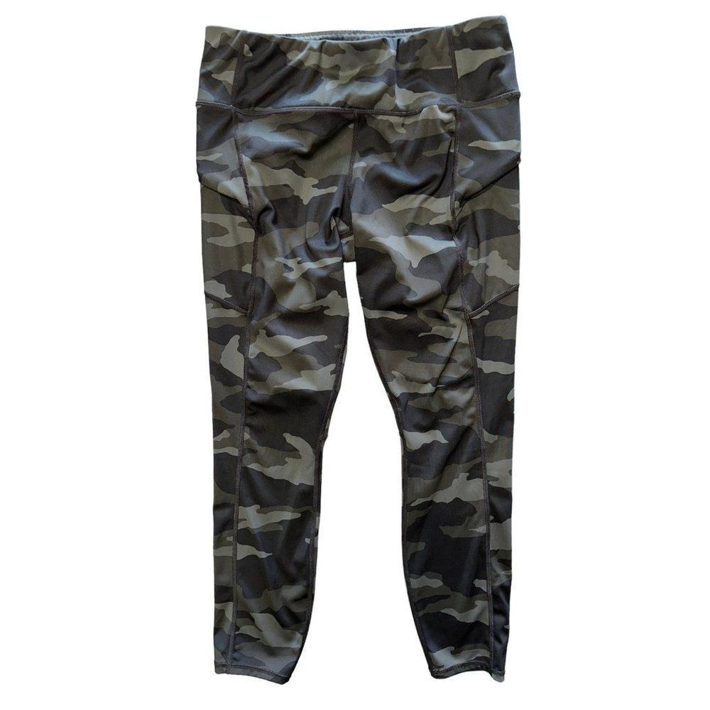 W1 ATHLETA WOMEN'S 405480 Green CAMO CONTENDER 7/8 TIGHT PANT Medium Pockets